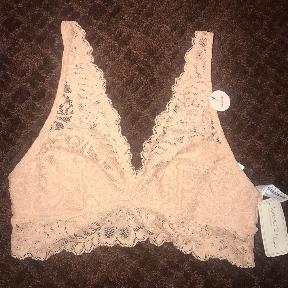 peach/nude bralette